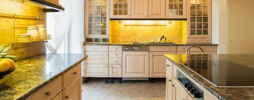 Choose the Right Kitchen Countertop with These Tips hdr