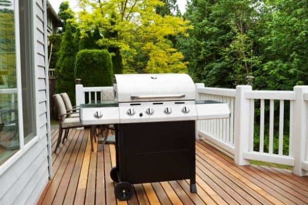 Design an Outdoor Kitchen