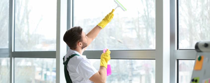 How to Hire the Right Window Cleaning Service hdr