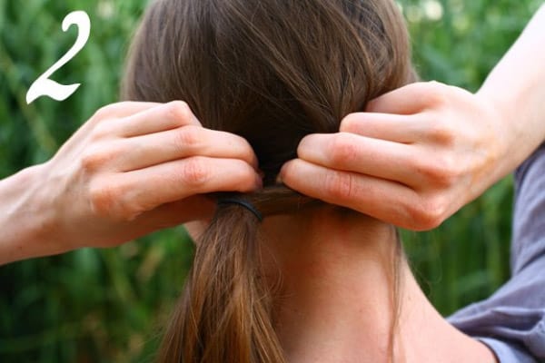 DIY: Topsy Turvy Ponytail